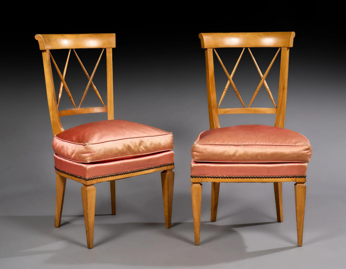 2 CHAISES MAURICE HIRSH