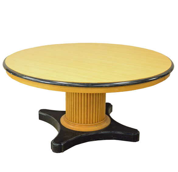 TABLE-JAUNE