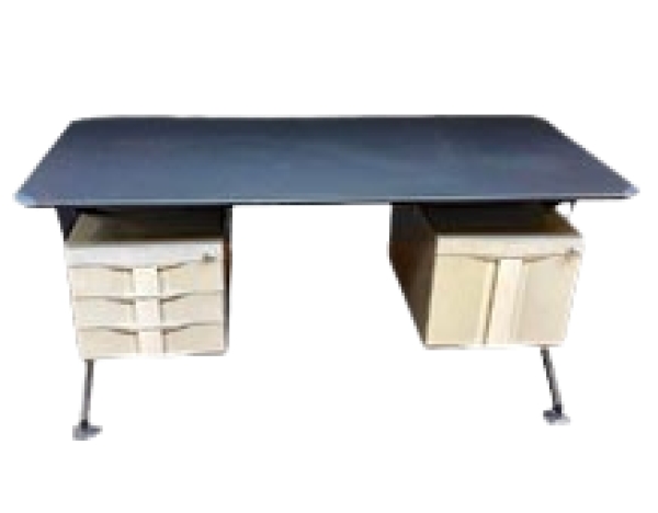 MOD 1676 Bureau BBPR pour Olivetti Synthesis, circa 1960 avec sa lampe d'origine