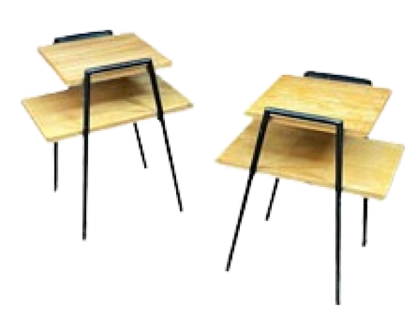 MOD 17315 Paire de tables d'appoint en métal laqué et placage de chêne