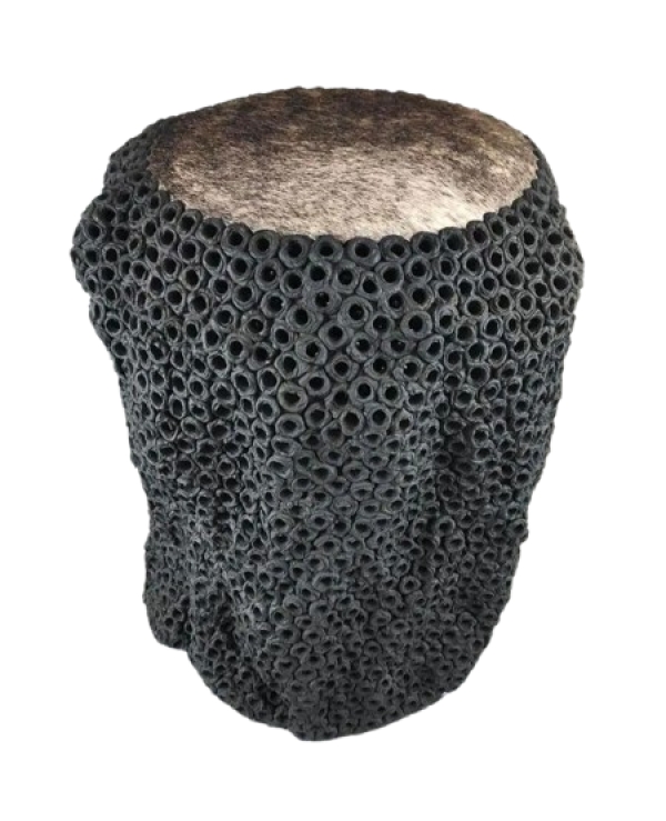 MOD 2043 Gilles CAFFIER tabouret en céramique, dessus en peau